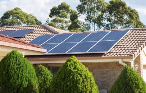 photovoltaic-panels-494417257-adffb9c21f9a4218947a59c9b5e405b2